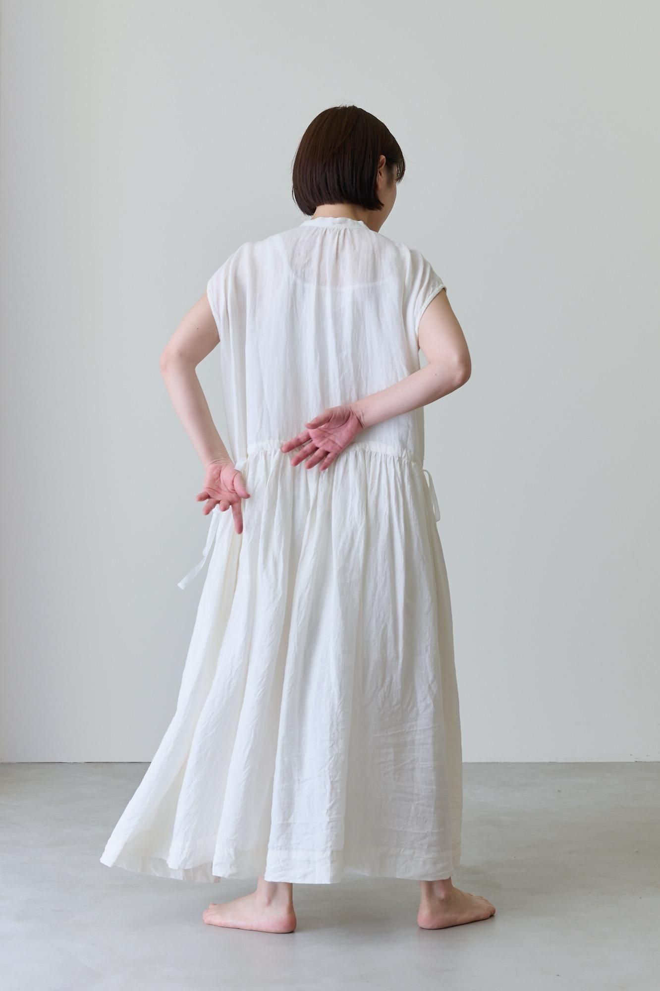 suzuki takayuki リネン カシュクール ラップドレス ホワイト suzuki takayuki リネン カシュクール ラップドレス ホワイト
