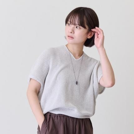 ★新品タグ付★ FACTORY ファクトリー 綿強燃糸 Vネック ポンチョ ☆新品タグ付☆ FACTORY ファクトリー 綿強燃糸 Vネック ポンチョ