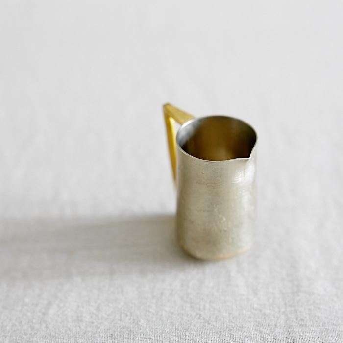 ドイツ製　真鍮のミルクピッチャー ドイツ製 真鍮のミルクピッチャー