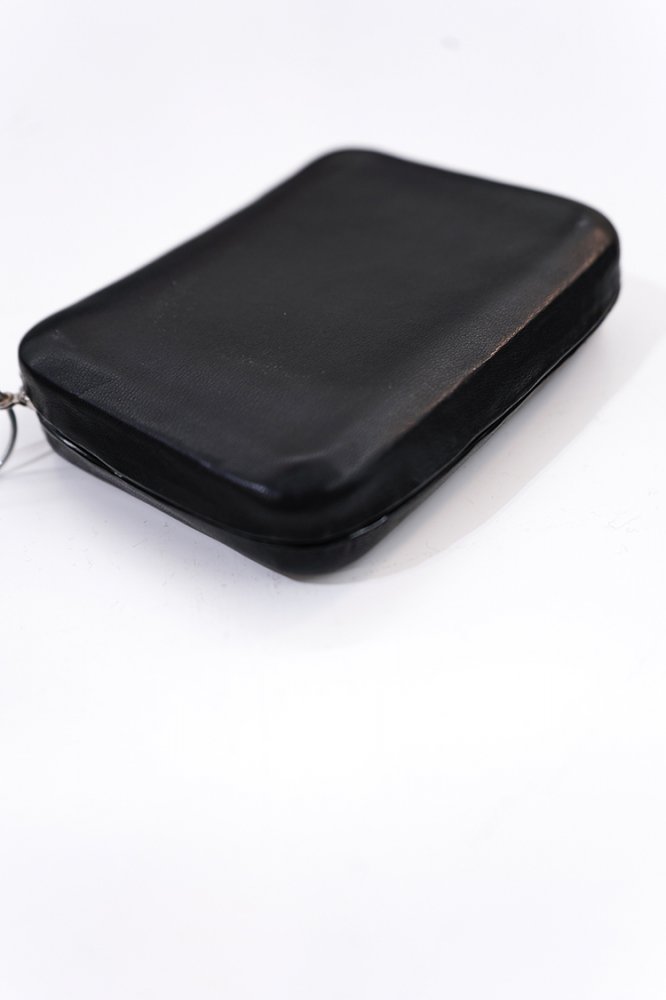 beta post Mini purse / BLACK - Unlimited lounge | ONLINESTORE