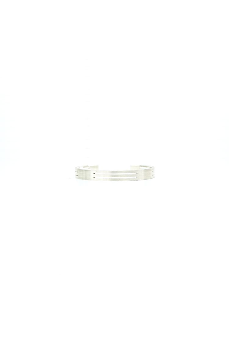 LE GRAMME punched bracelet(brushed/19g) - Unlimited lounge LE GRAMME punched bracelet(brushed/19g) - Unlimited lounge