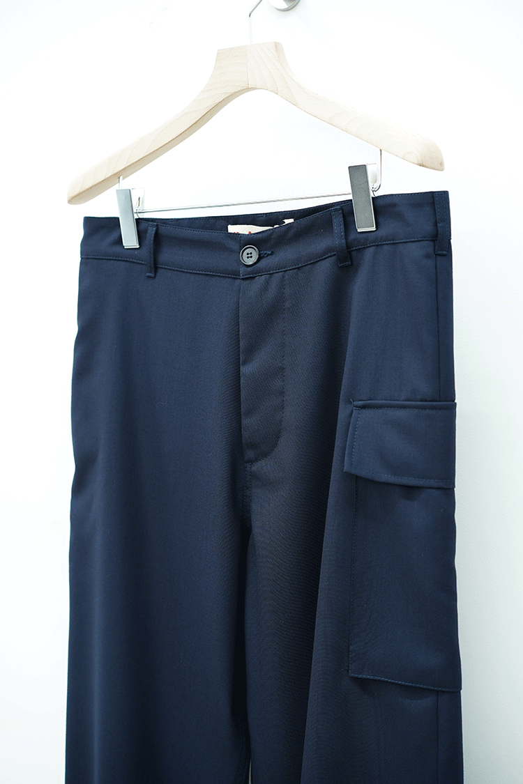 MARNI TROPICAL WOOL EASY CARGO PANTS / BLUE BLACK MARNI TROPICAL WOOL EASY CARGO PANTS / BLUE BLACK