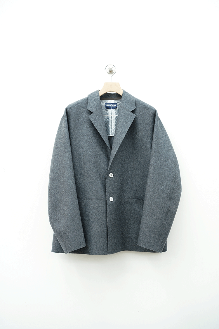 beta flat seam jacket / gray