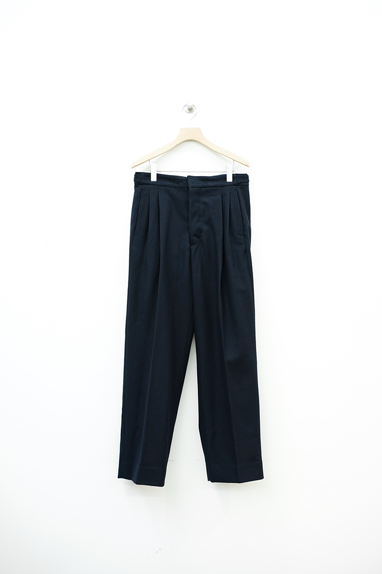TheCLASIK 2PLEATS TROUSERS / NAVY