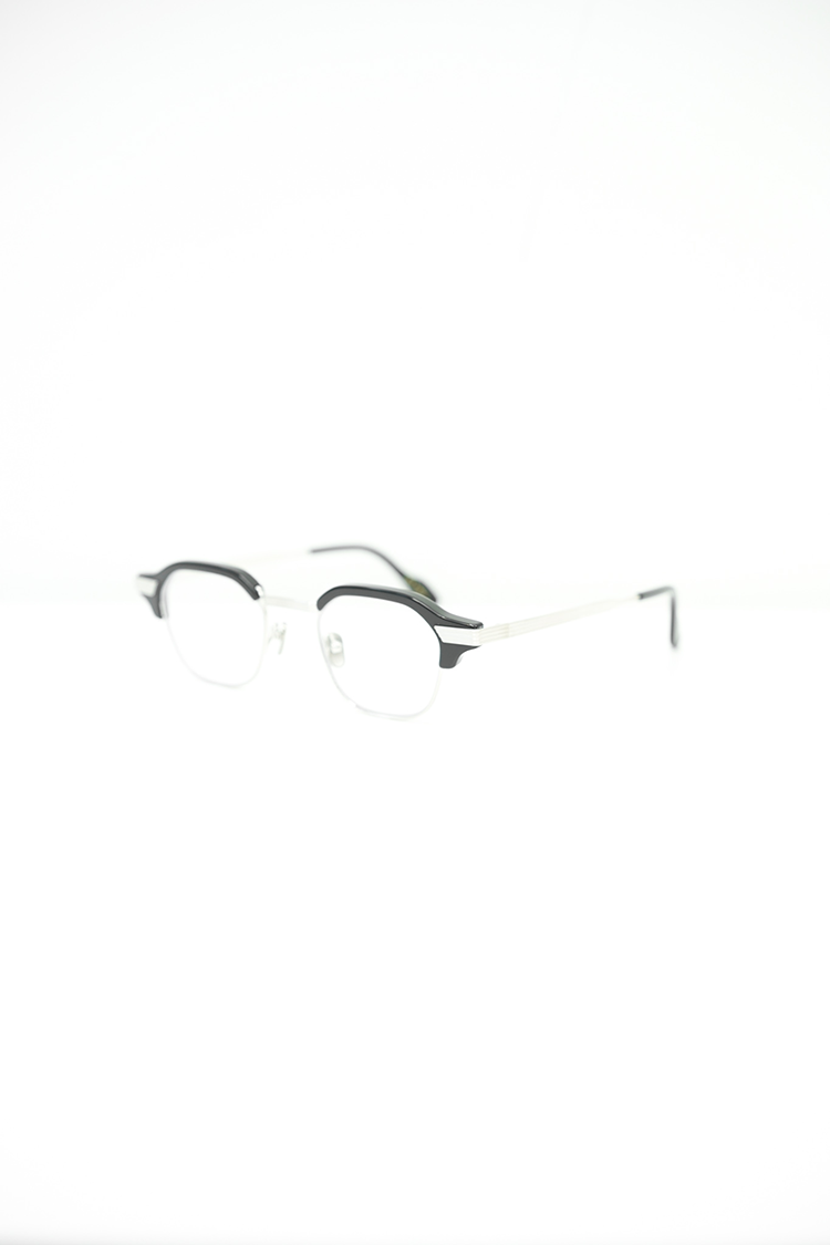 kearny tommy (black×silver / clear or yellow lens)