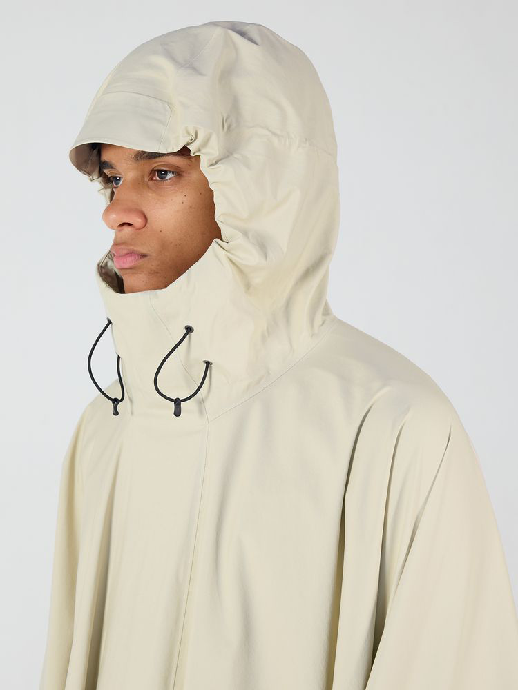 Goldwin 0 (ゴールドウィンゼロ) Waterproof Packable Poncho