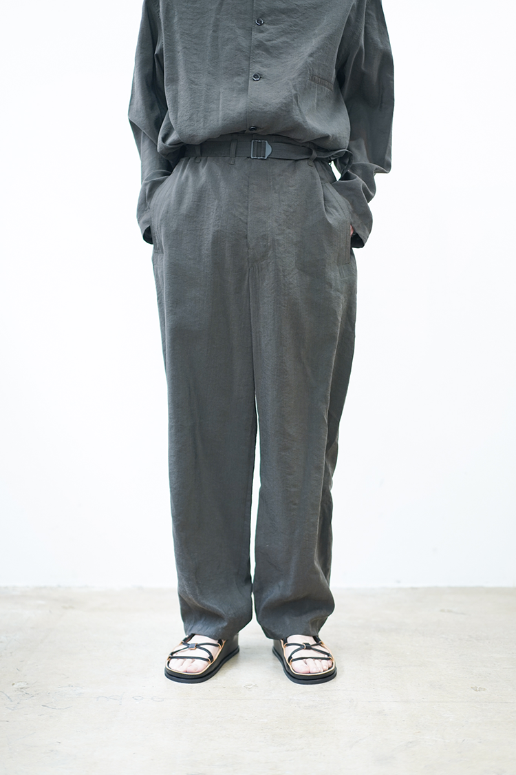 lemaire 22ss ルメール ベルテッドパンツ 48 ベルギー製 lemaire 22ss ルメール ベルテッドパンツ 48 ベルギー製