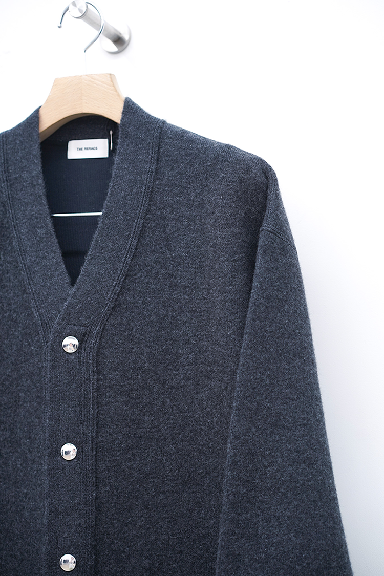 THE RERACS(ザリラクス) SNAP BUTTON KNIT CARDIGAN 公式通販 THE RERACS(ザリラクス) SNAP BUTTON KNIT CARDIGAN 公式通販