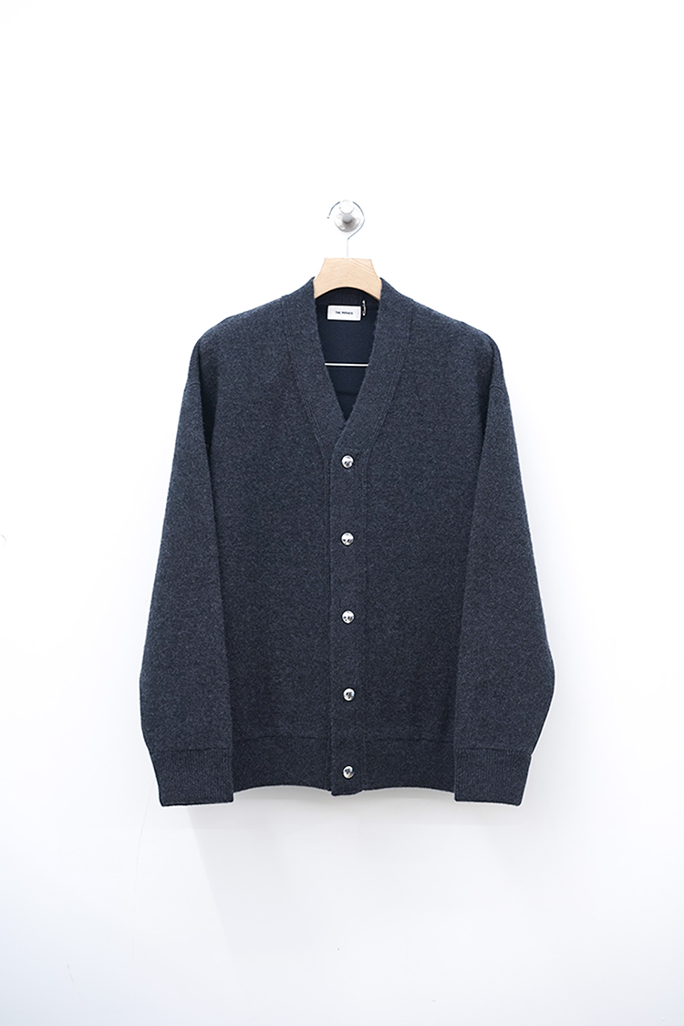 THE RERACS SNAP BUTTON KNIT CARDIGAN / CHACOAL GRAY