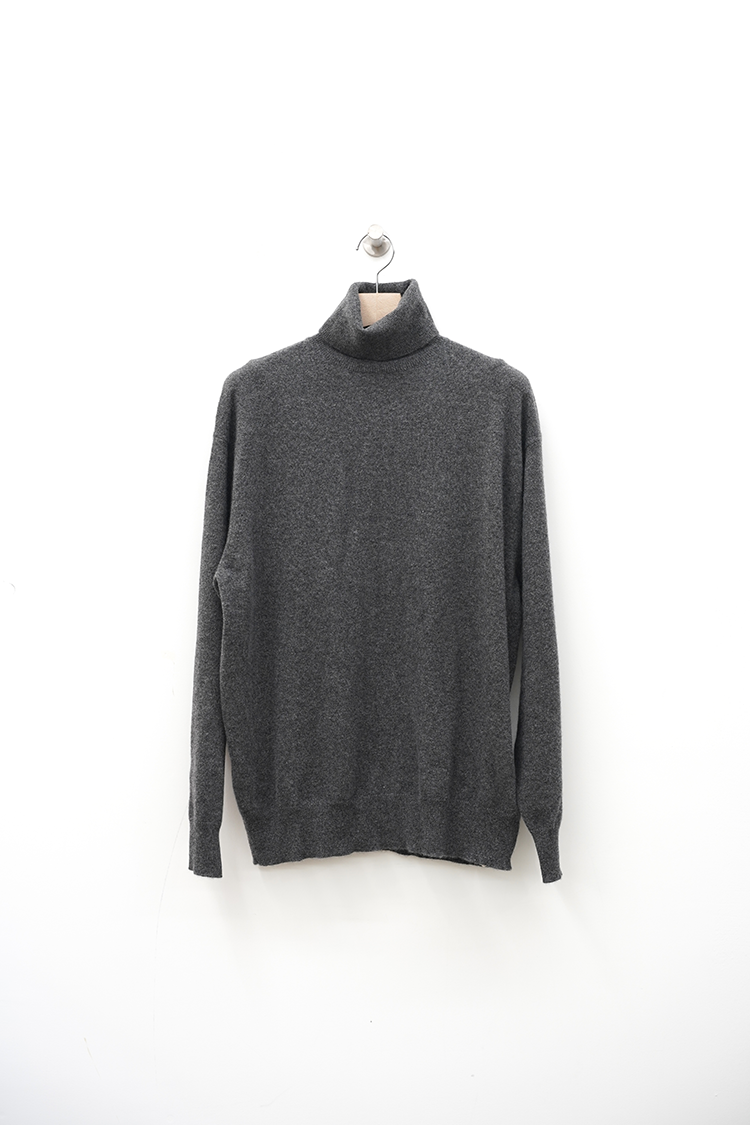 INSCRIRE Cashmere Loose Fit T/N / CHACOAL