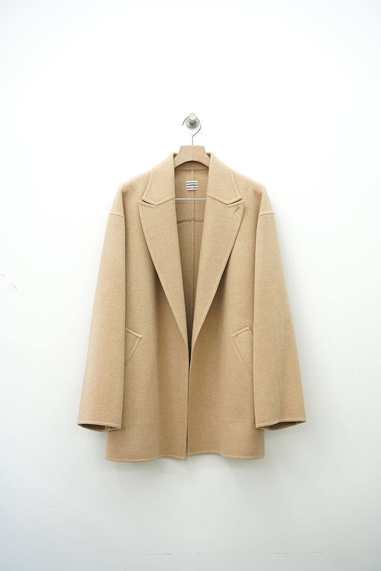 POSTELEGANT Wool Rever Short Coat / Beige