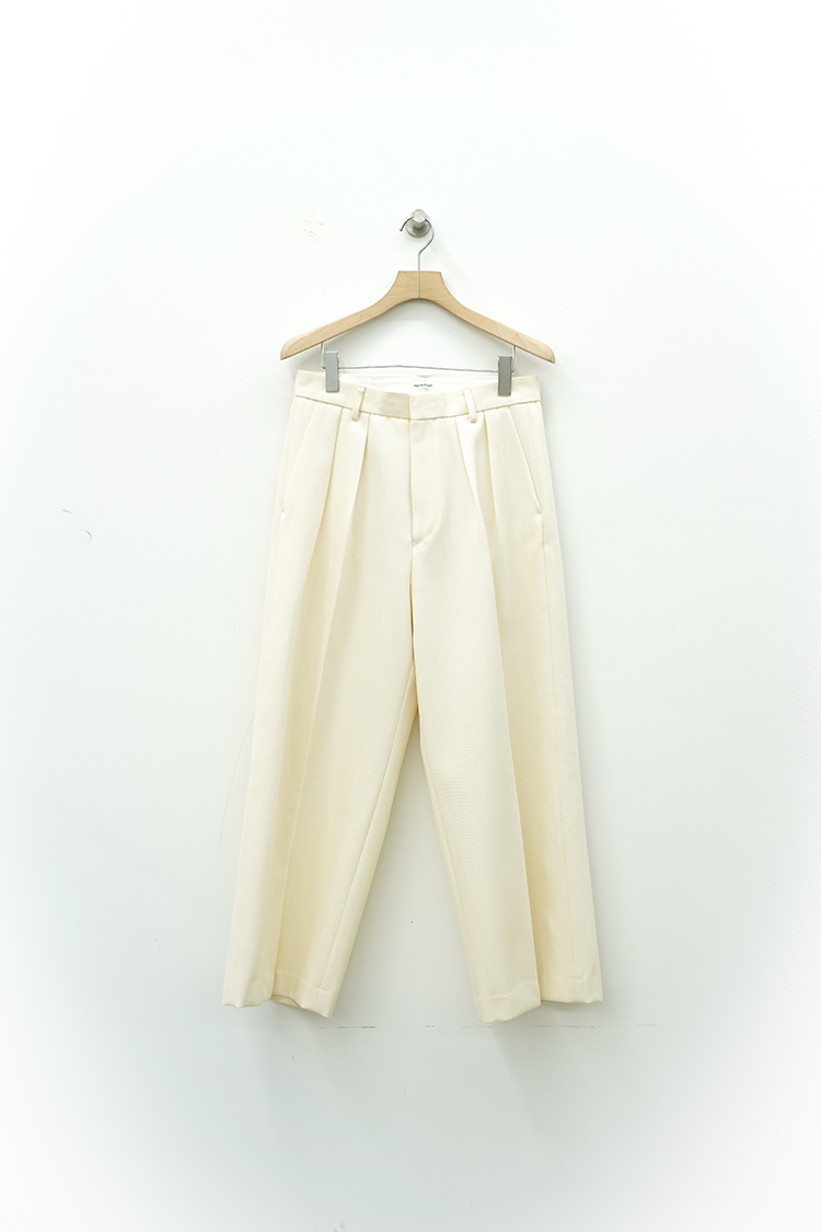 POSTELEGANT Wool Cotton Wide Trousers / Ecru