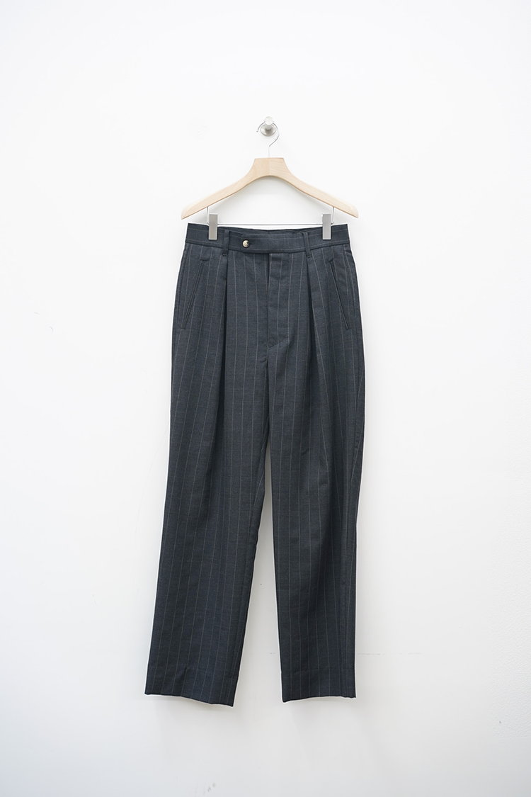 TheCLASIK INVERTED PLEATS TROUSERS / CHARCOAL STRIPE