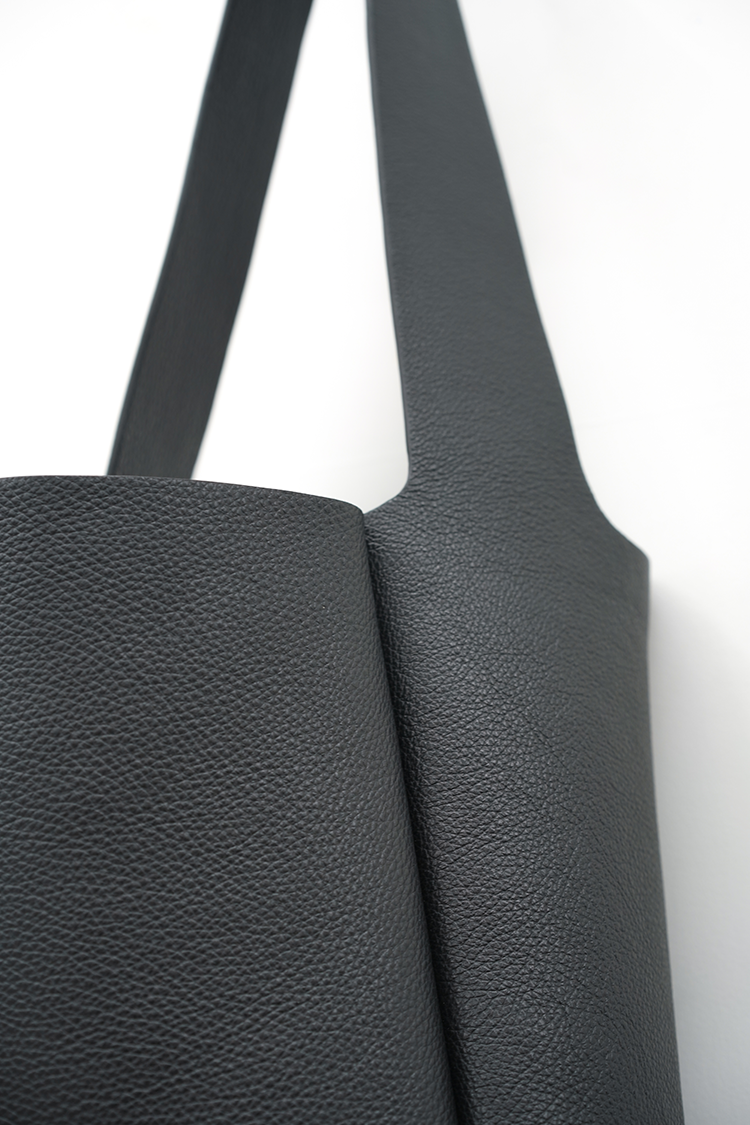 Aeta(アエタ) PG SHOULDER M 公式通販 Aeta(アエタ) PG SHOULDER M 公式通販