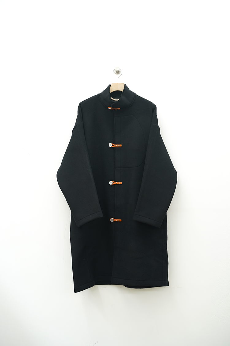 beta post leather bit stand collar coat / black