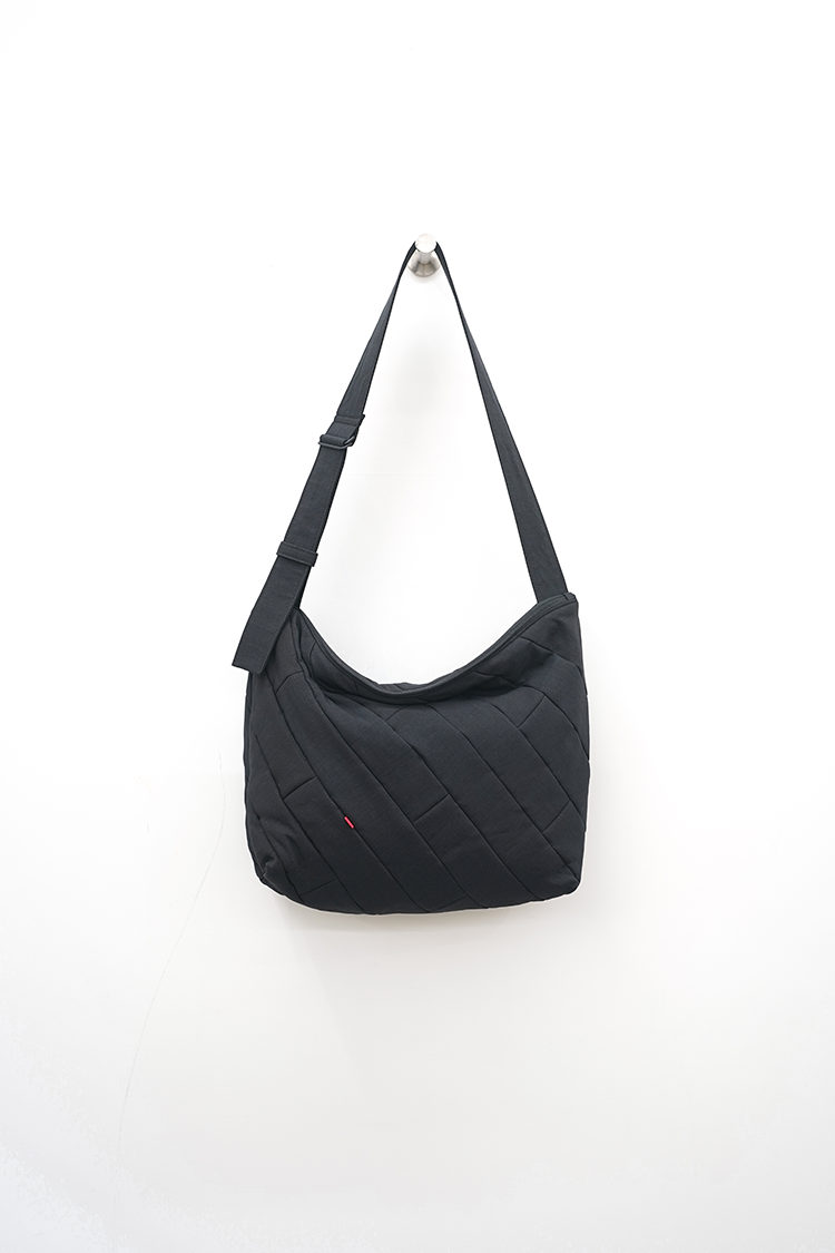 AL SHOULDER BAG M ()-BLACK(PAPER)