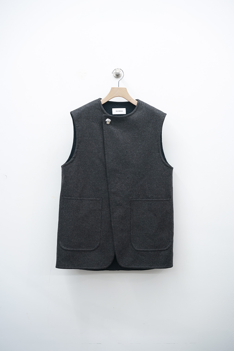 THE RERACS JERKIN VEST / GRAY