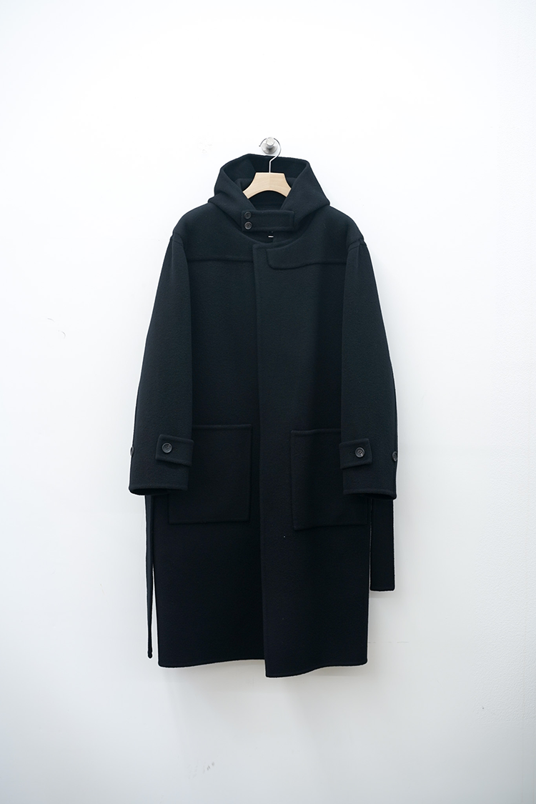 POSTELEGANT Wool Rever Hooded Coat / Black