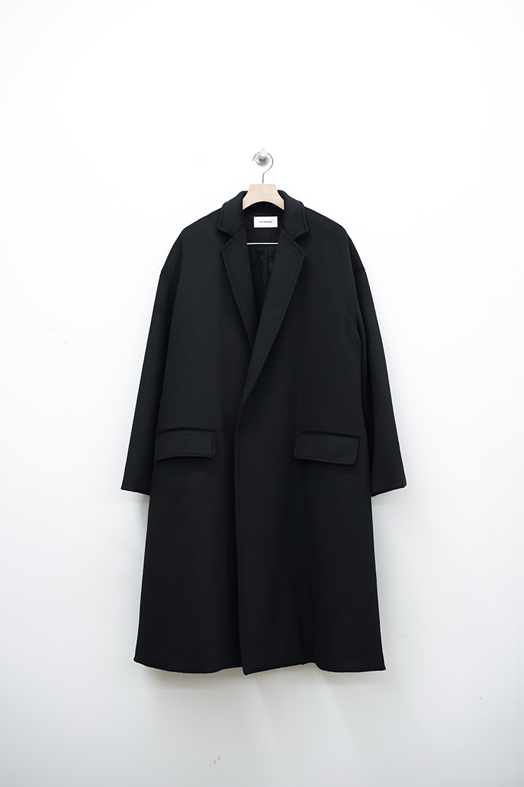 THE RERACS THE LOOSE CHESTER COAT (ROYAL CASHMERE) / BLACK