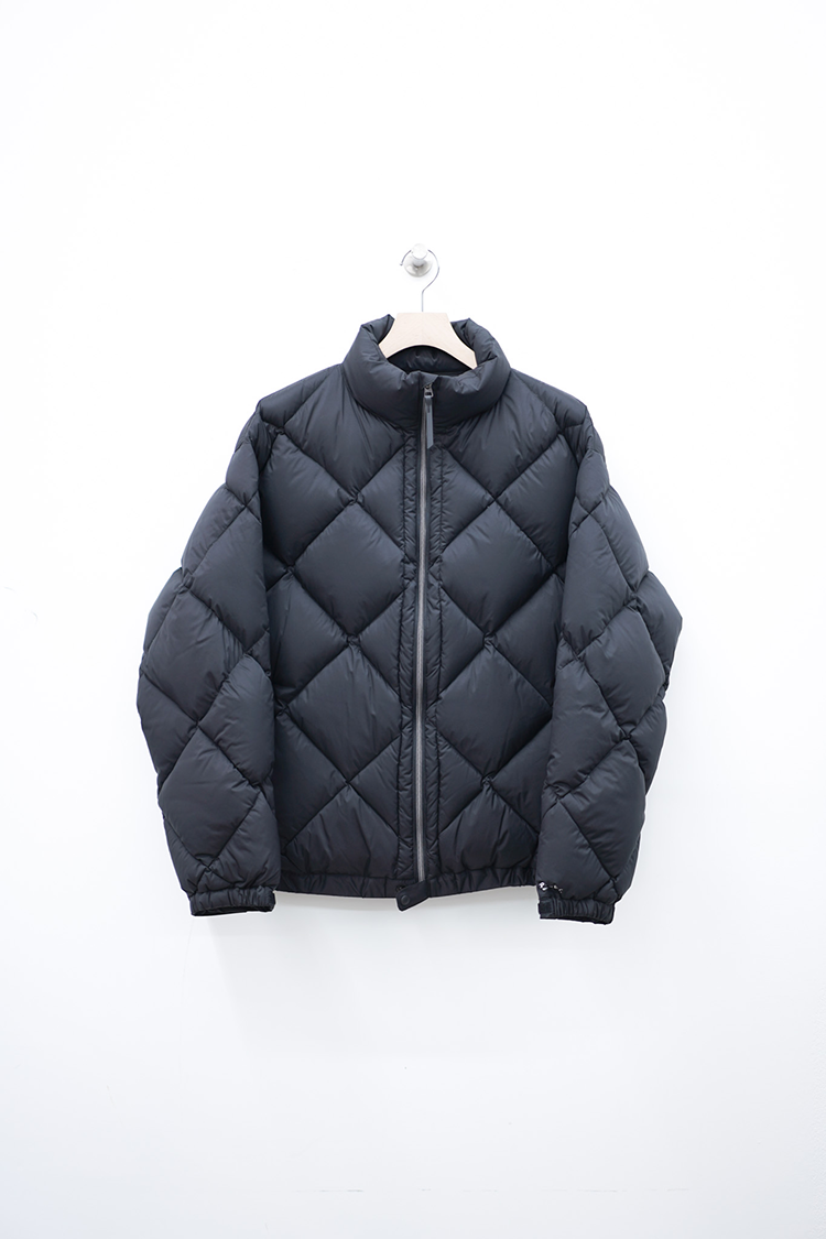 VAINL ARCHIVE PUFF JACKET / BLACK