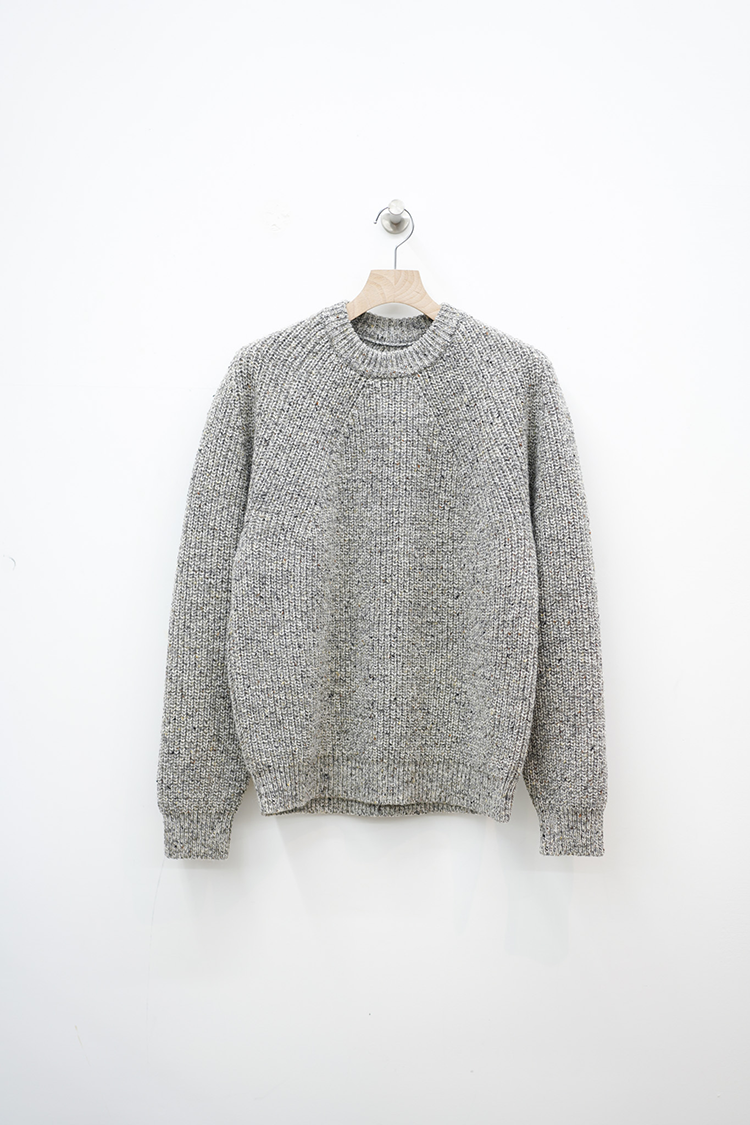 BATONER TWEED SIGNATURE CREW NECK / GRAY