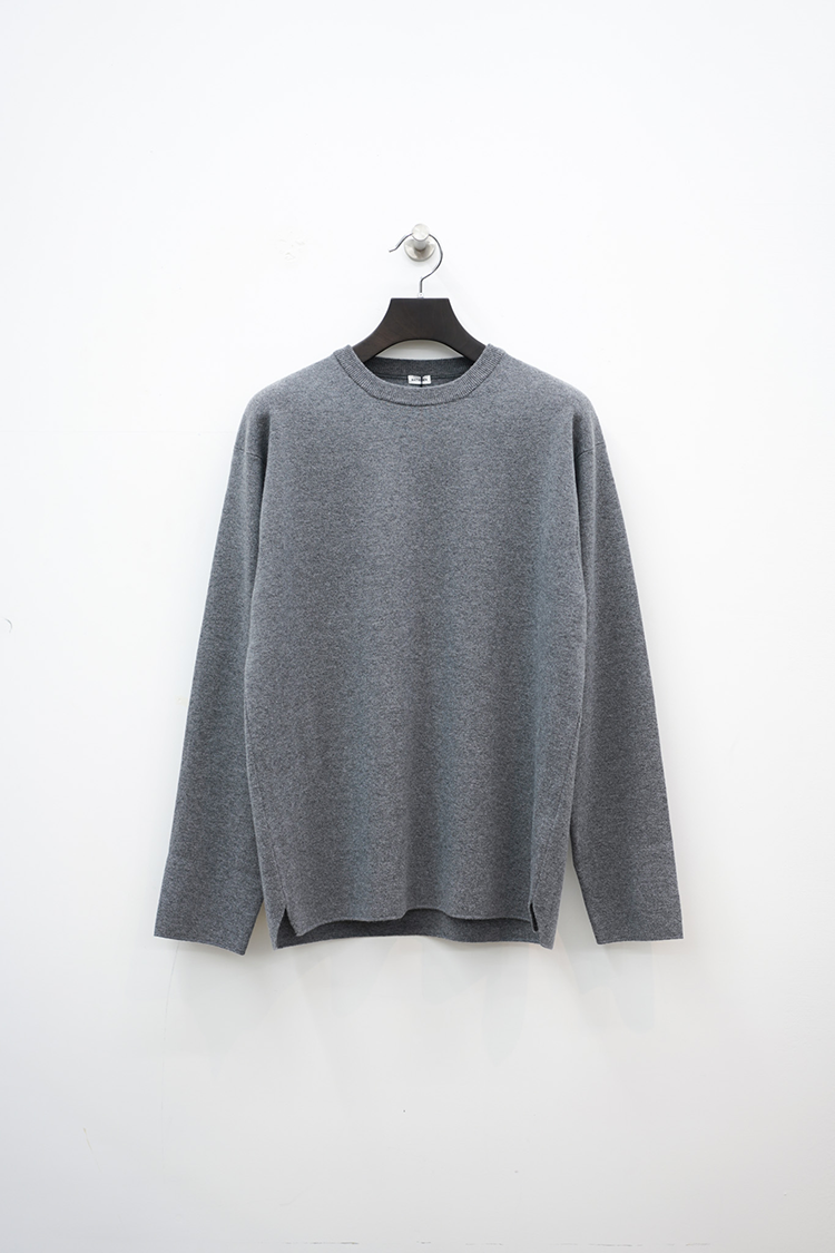 BATONER 32G SMOOTH CASHMERE CREW NECK / GRAY