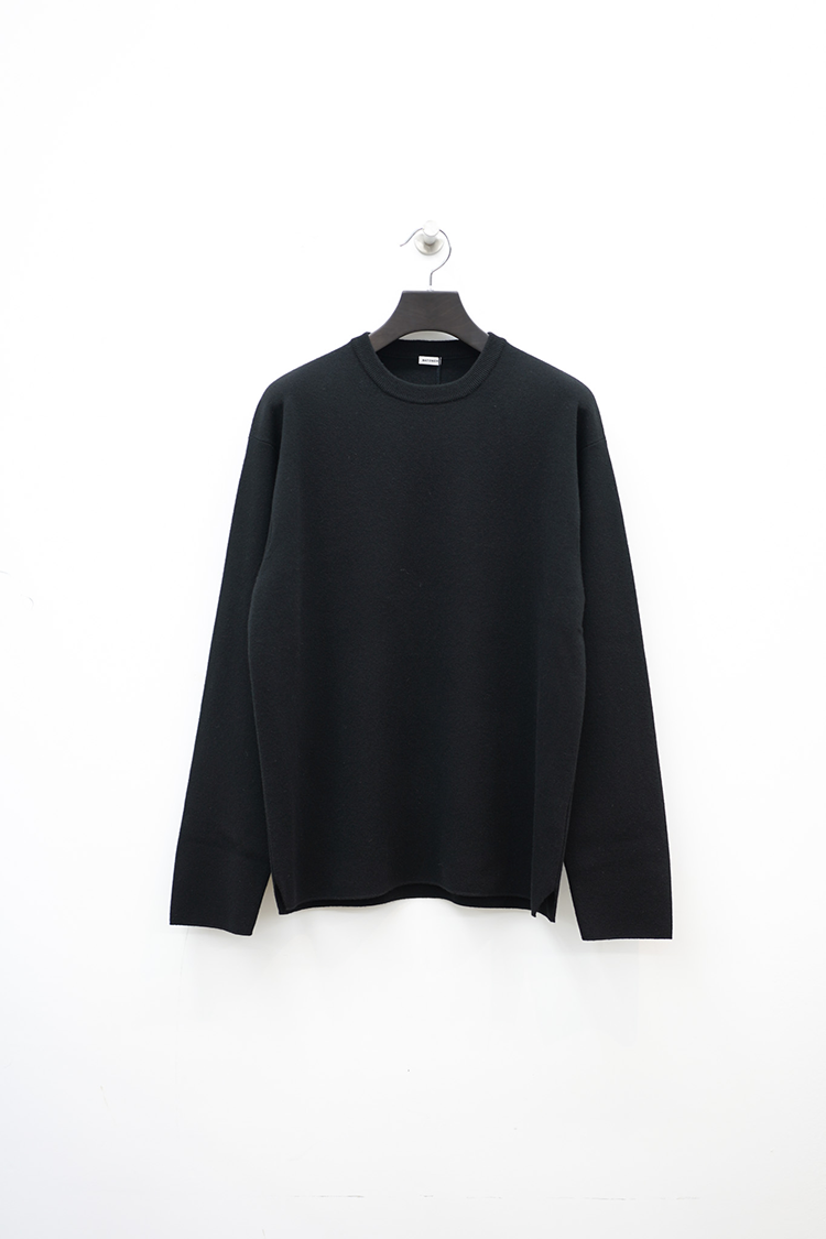 BATONER 32G SMOOTH CASHMERE CREW NECK / BLACK