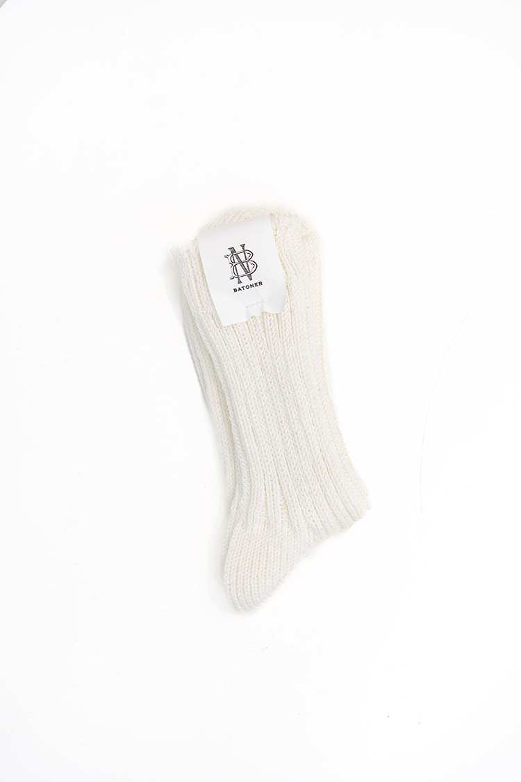 BATONER WIDE RIB LINEN SOCKS / WHITE