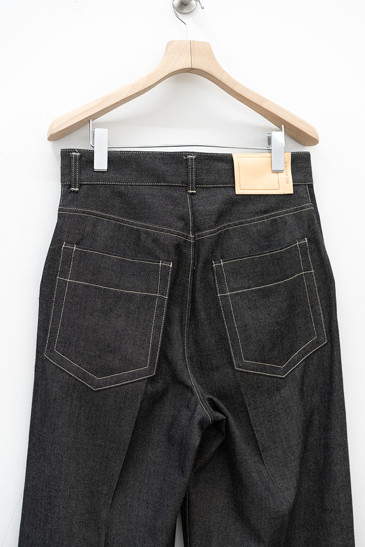 THE RERACS(ザリラクス) THE BELTED WIDE DENIM 公式通販 THE RERACS(ザリラクス) THE BELTED WIDE DENIM 公式通販