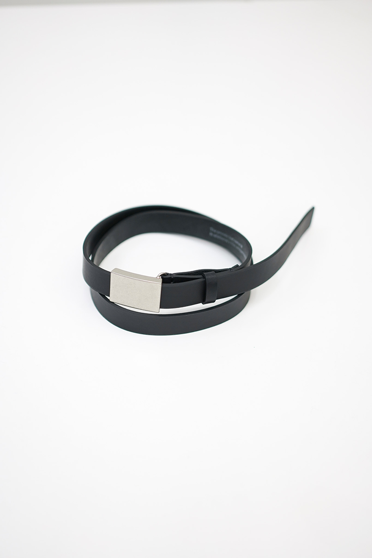 ssstein SHIRRING LEATHER BELT (PLAIN BUCKLE) / BLACK