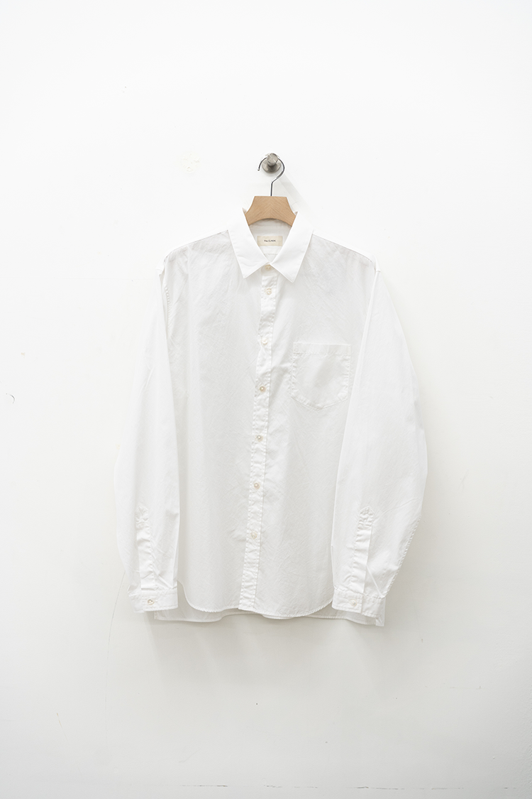 The CLASIK NEW CLASSIC  SHIRTS (GARMENT DYED) / WHITE