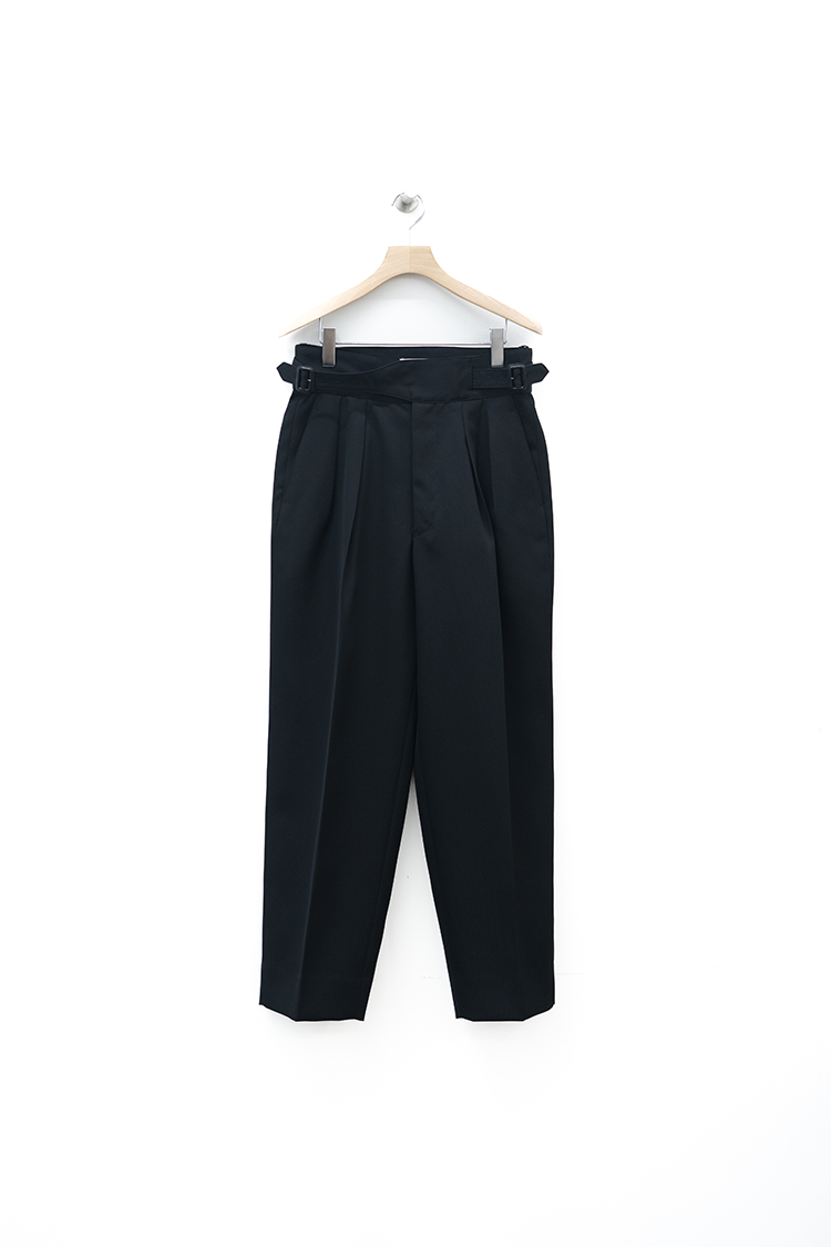 THERERACS THE GURKHA / BLACK