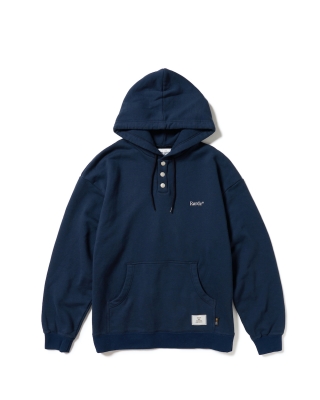 <img class='new_mark_img1' src='https://img.shop-pro.jp/img/new/icons8.gif' style='border:none;display:inline;margin:0px;padding:0px;width:auto;' />ROUGH AND RUGGED 「CHAMP HOODIE - スウェットフーディー」