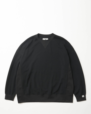 <img class='new_mark_img1' src='https://img.shop-pro.jp/img/new/icons8.gif' style='border:none;display:inline;margin:0px;padding:0px;width:auto;' />CMF OUTDOOR GARMENT 「RW-CREW NECK TEE」