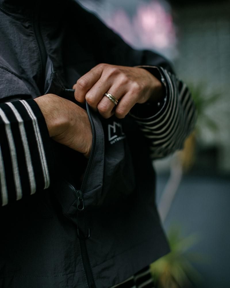 ジャケット・アウター CMF OUTDOOR GARMENT \"MONSTER VEST NYLON\" CMF OUTDOOR GARMENT 「MONSTER VEST NYLON - ナイロンベスト