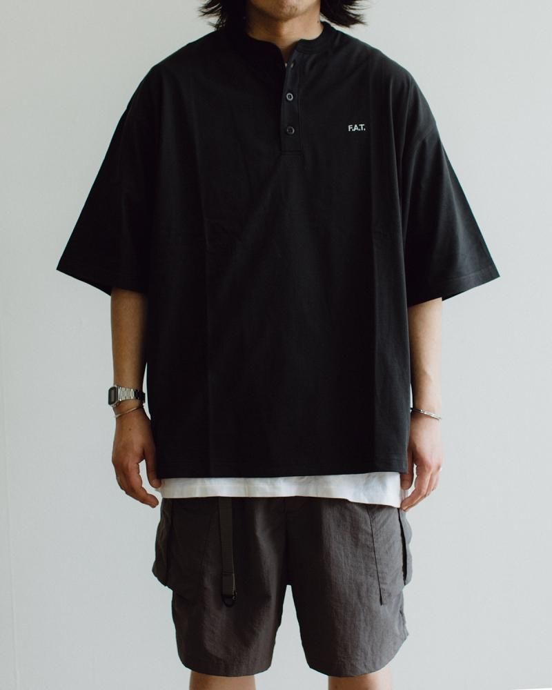 DURABOX - S/S ヘンリーネックTシャツ | F.A.T. - BUNTEN