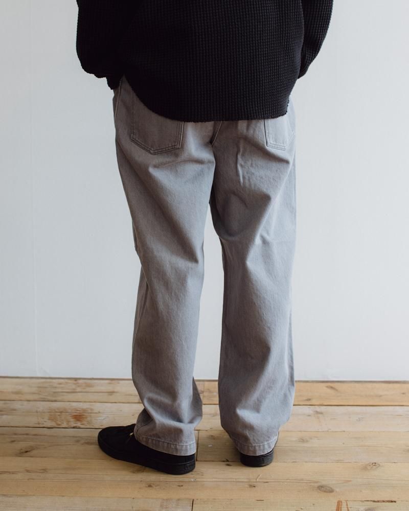 COMFORTABLE REASON 「Fade Denim Slacks - デニムパンツ」 - BUNTEN