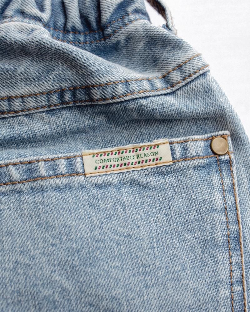 COMFORTABLE REASON (Fade Denim Slacks Smoky Wash) 通販