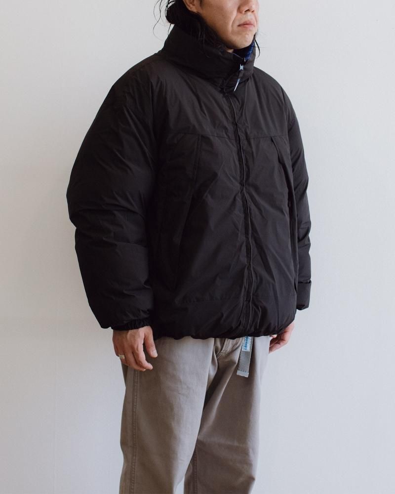 RADIALL STAMMBAUM ダウンジャケット　スタンドカラーリバーシブル RADIALL 「SUBURBAN - スタンドカラーリバーシブルダウン