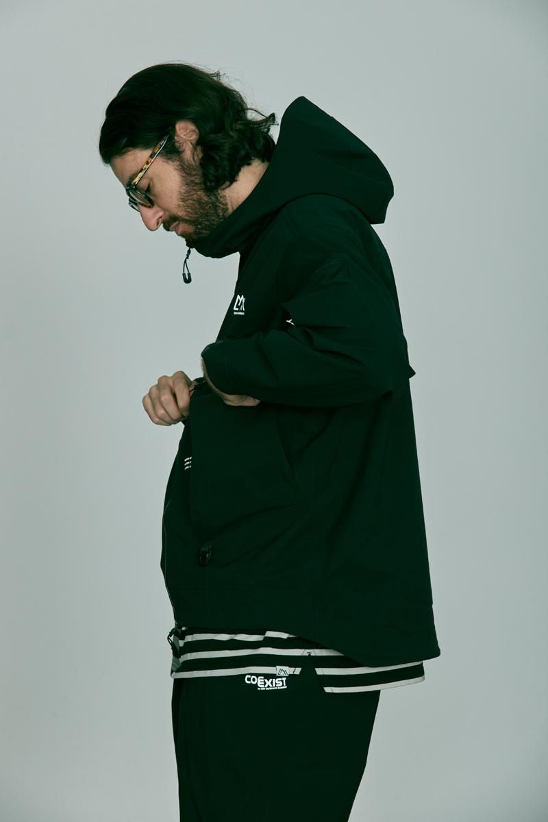 ジャケット・アウター CMF OUTDOOR GARMENT WEIRD SHELL COEXIST CMF OUTDOOR GARMENT 24F/W WEIRD SHELL COEXIST