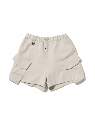 <img class='new_mark_img1' src='https://img.shop-pro.jp/img/new/icons8.gif' style='border:none;display:inline;margin:0px;padding:0px;width:auto;' />CMF OUTDOOR GARMENT PREFUSE SHORTS - 硼ġ