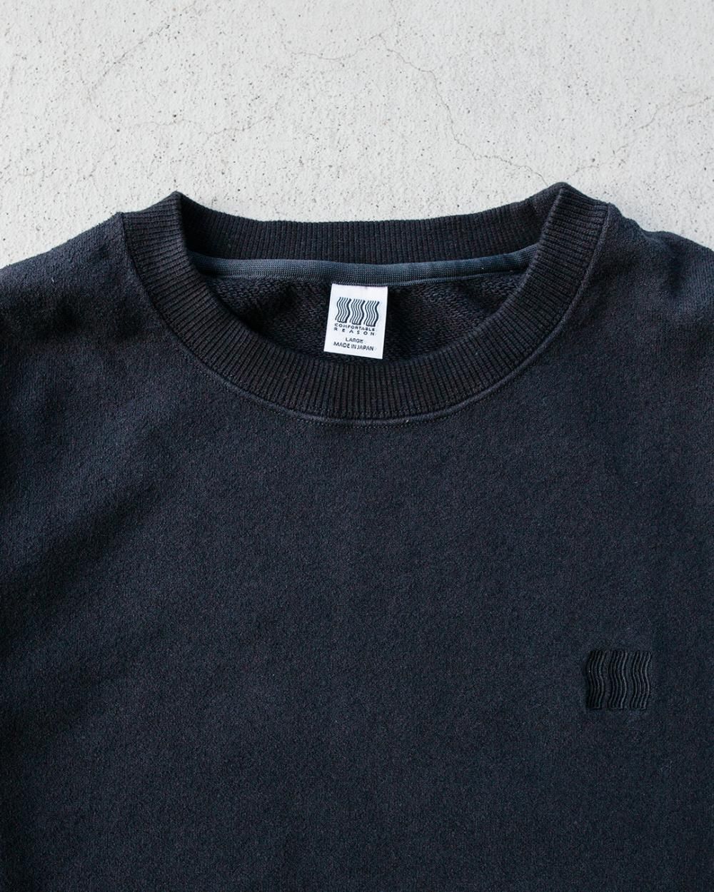 トップス COMFORTABLE REASON / BOUCLE LOGO COMFORTABLE REASON「Boucle Logo Sweat」black. | g