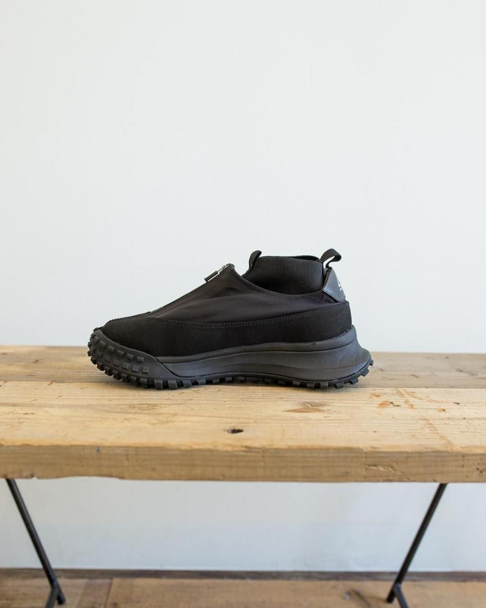 CMF OUTDOOR GARMENT | 足袋シューズ - BUNTEN