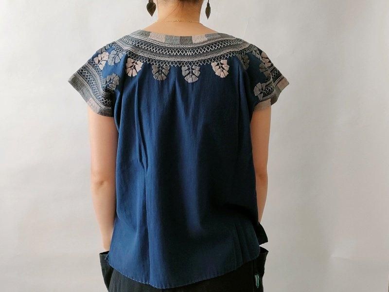 メキシコ刺繍ブラウス【トウモロコシ畑刺繍MILPA ネイビーX