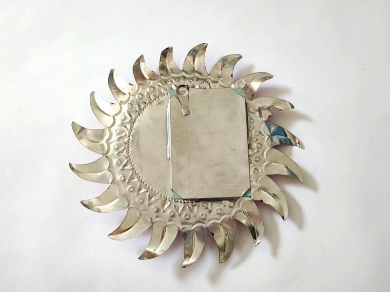 アンティーク　鏡　ブリキ　太陽　レトロ 61yQkvmzcsL._UF894,1000_QL80_.jpg