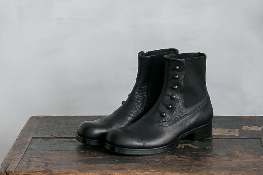 BEAUTIFUL SHOES BUTTONED SIDEGORE BOOTS