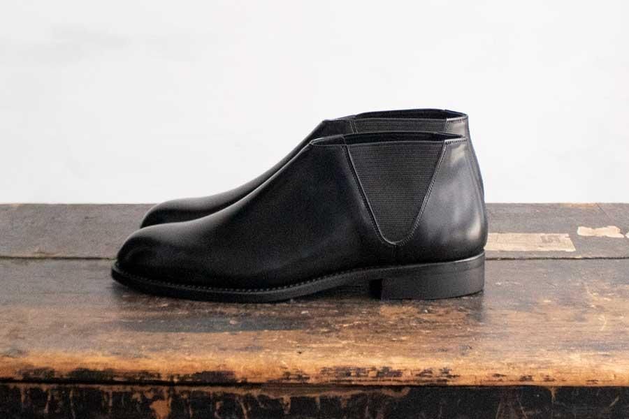 BEAUTIFUL SHOES  MIDDLECUTSIDEGORE