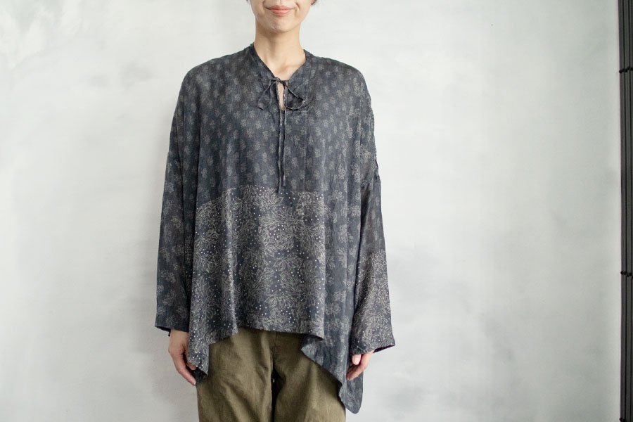 メーカー包装済 towavase towavase sarasa サラサブラウス silk blouse