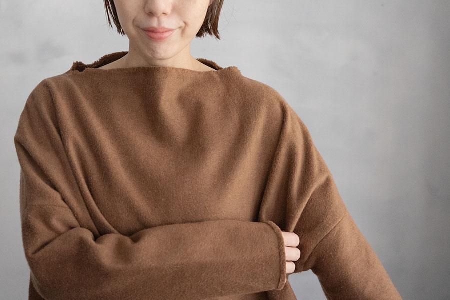 ODÀMI ץ륪С BROWN