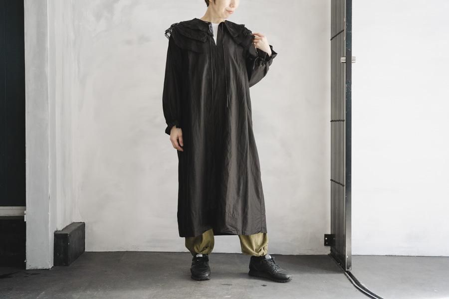<img class='new_mark_img1' src='https://img.shop-pro.jp/img/new/icons1.gif' style='border:none;display:inline;margin:0px;padding:0px;width:auto;' />TOWAVASE Leaversץɥ쥹 BLACK